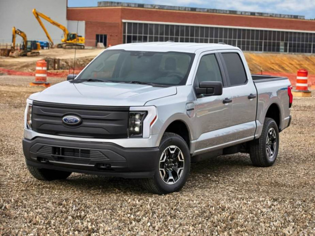 f-150 lightning, ford, recall alert: ford f-150 lightning batteries are catching on fire