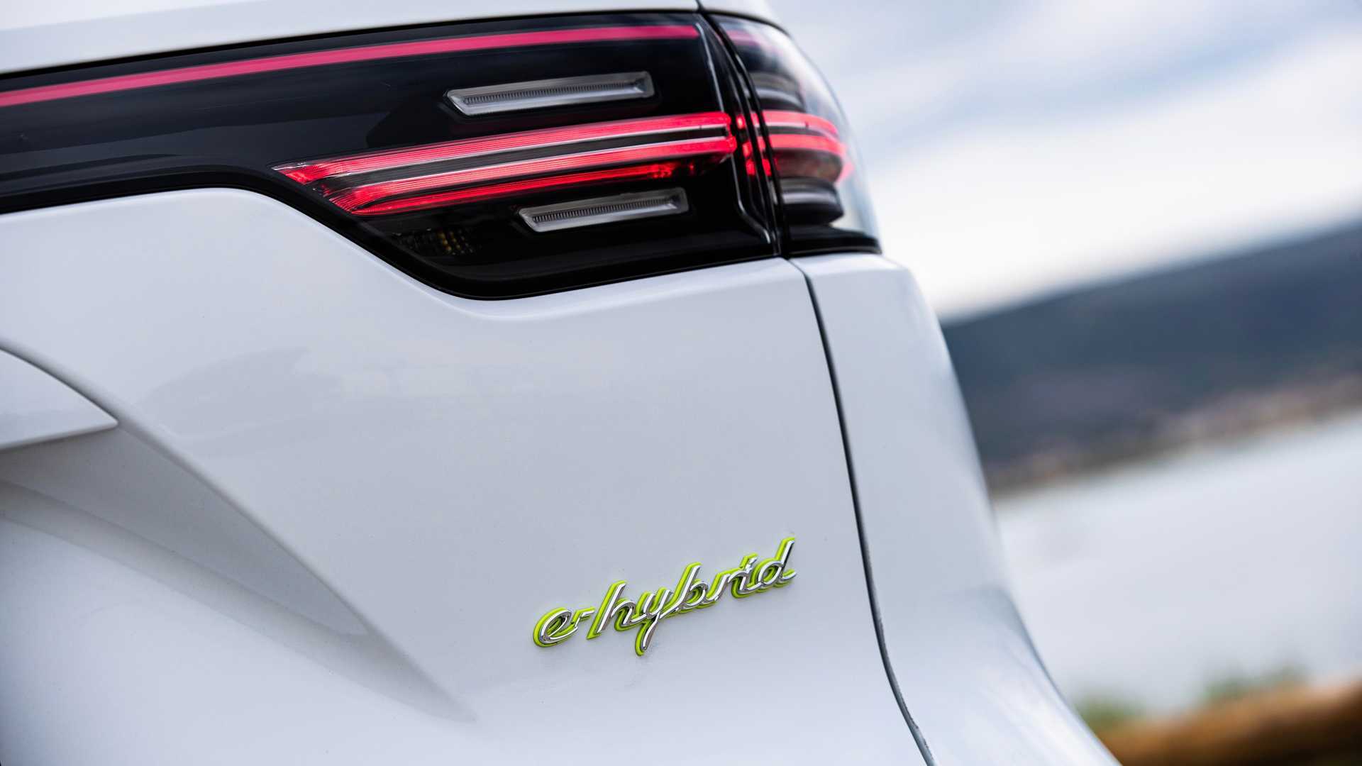 porsche confirms cayenne bev, will reportedly arrive in 2026