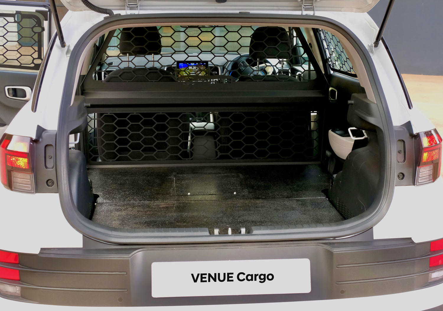 hyundai, hyundai venue, hyundai venue cargo, new hyundai venue cargo in south africa – a compact commercial vehicle