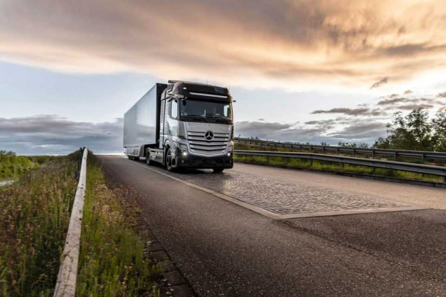 hydrogen, commercial, electric vehicles, manufacturing, project to deploy hgv hydrogen refuelling stations and trucks