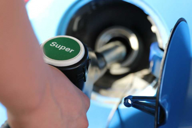 fuel, commercial, hydrogen, budget: fuel duty frozen and 5p cut remains