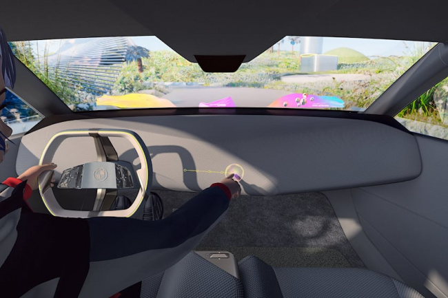 video, technology, industry news, new bmw head-up display will span the entire width of the windscreen