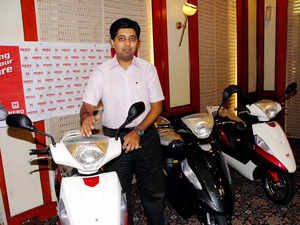 fame, hero electric, naveen munjal, ludhiana, hero electric expects to double its two-wheeler sales in fy24