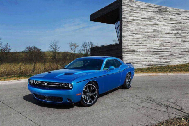 challenger, dodge, mopar, 3 reasons why the cheapest new dodge challenger isn’t worth the money