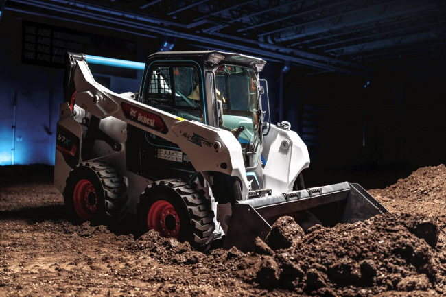 bobcat launches world first all-electric skid-steer loader