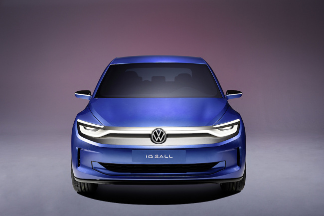 volkswagen premieres golf-inspired id. 2all concept electric vehicle