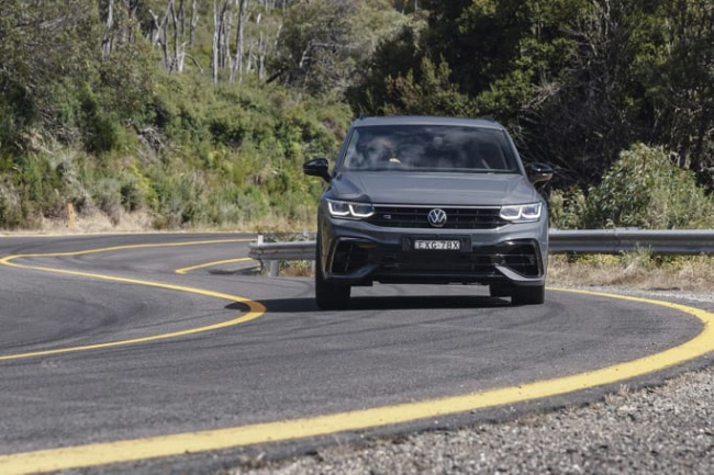 volkswagen tiguan, volkswagen tiguan 2023, volkswagen tiguan reviews, volkswagen reviews, volkswagen suv range, volkswagen, sports cars, family cars, volkswagen tiguan r 2023 review: grid edition