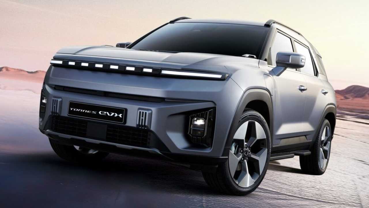 ssangyong torres evx breaks cover as rugged electric suv from korea
