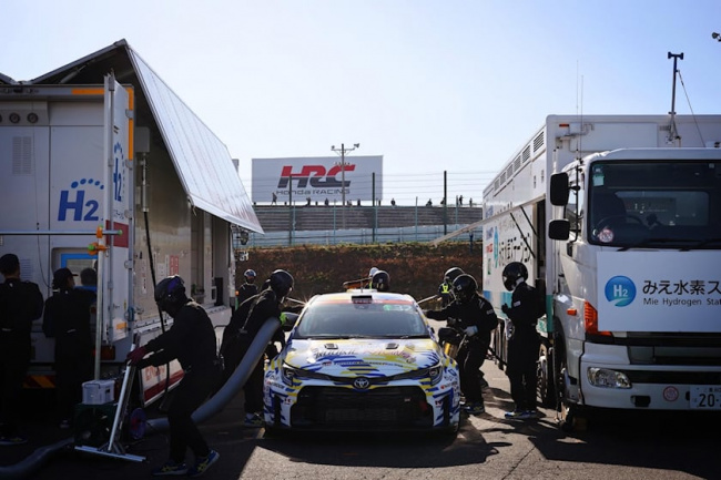 technology, toyota's hydrogen-combustion gr corolla race car catches fire