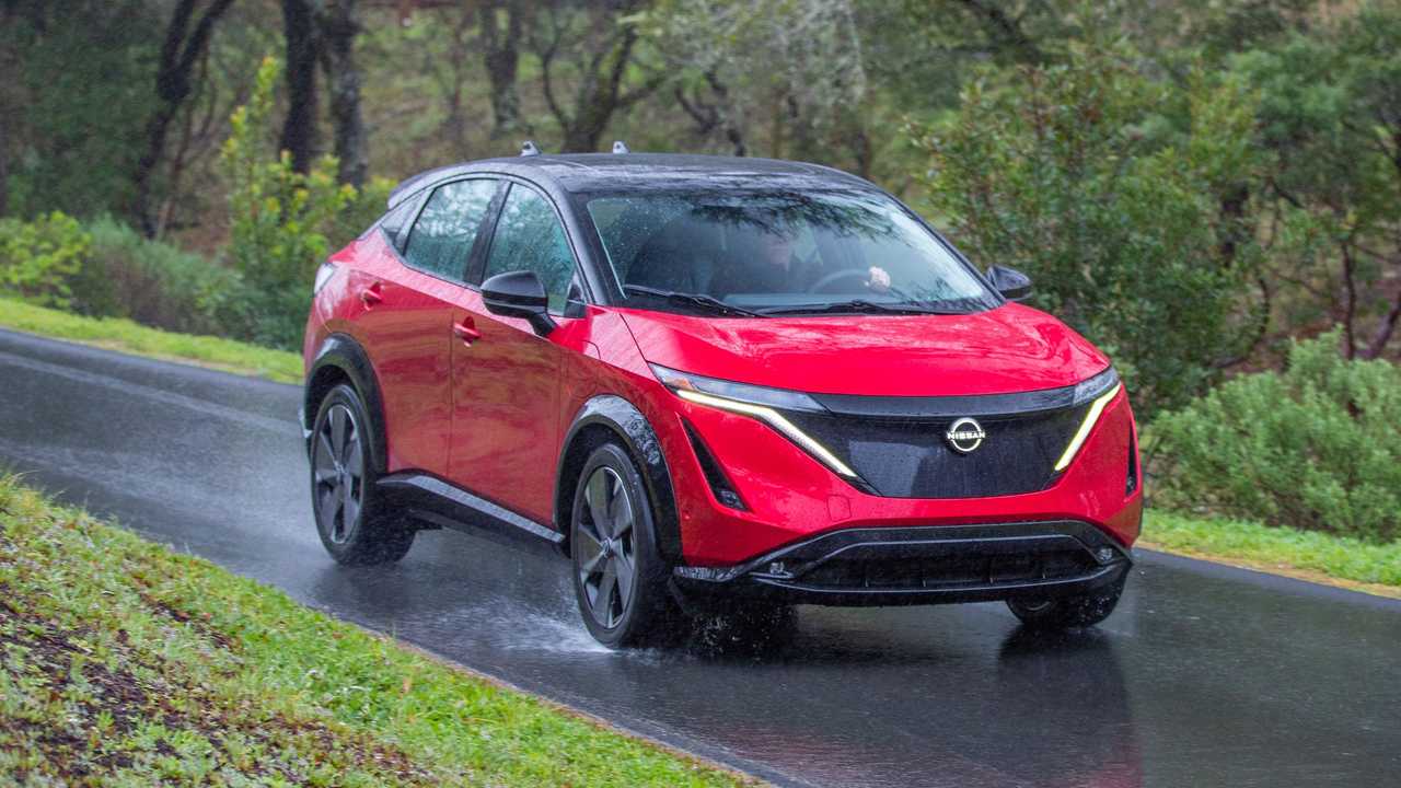 2023 nissan ariya e-4orce first drive review: the calm within the storm