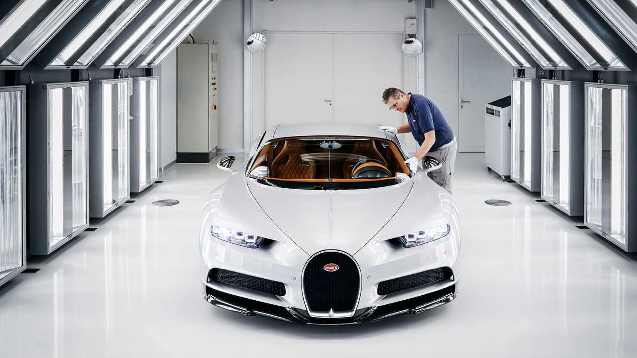 bugatti spends at least 600 hours to paint a car