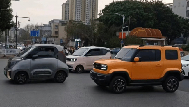 ev, baojun yep ev made by general motors’s jv spotted without camo in china