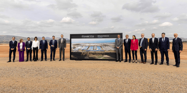 batteries, battery cells, battery production, ford, powerco, resources, sagunt, spain, thomas schmall, valencia, volkswagen, vw starts battery plant construction in valencia and plans third party sales