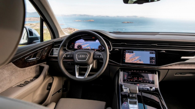 audi, luxury suv, small midsize and large suv models, 6 reasons to choose the audi q7 over other luxury suvs