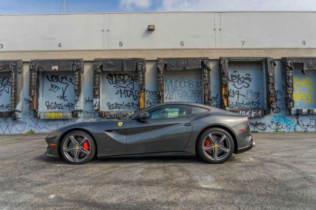 coupe, ferrari, supercars, 3 ferrari f12 common problems reported by real owners