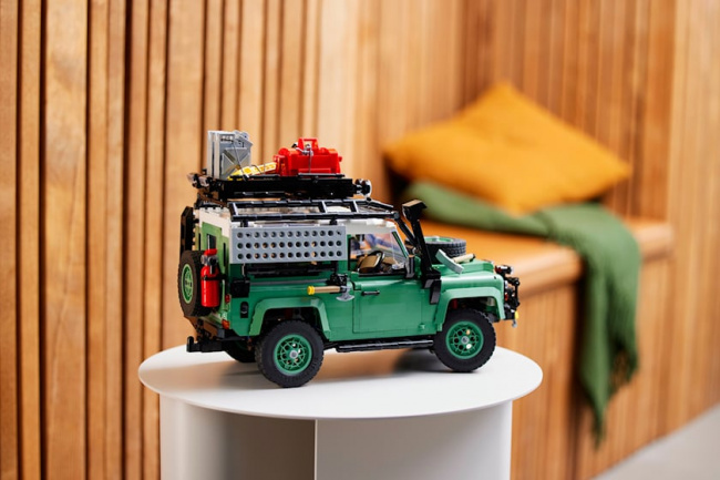 off-road, lego icons launches classic land rover defender 90 set