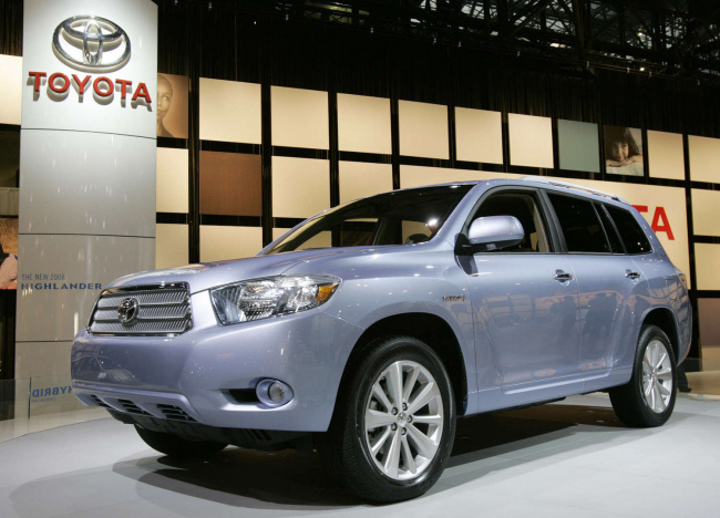 mazda, small midsize and large suv models, toyota, the most reliable midsize suvs with annual repair costs under $500