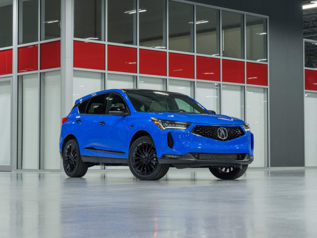 acura, luxury suv, small midsize and large suv models, who wins the battle of best acura suv?