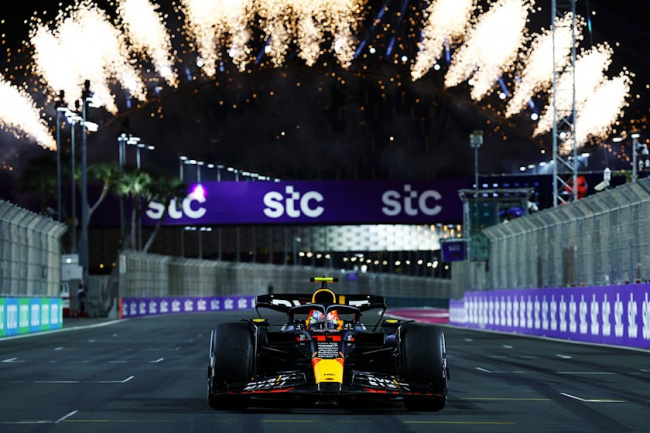 opinion, motorsport, red bull dominates saudi arabian grand prix, but max verstappen still unhappy
