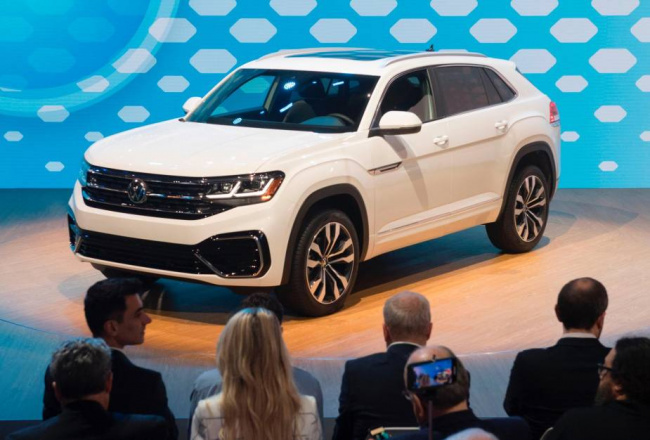 atlas, small midsize and large suv models, volkswagen, what stops the 2023 volkswagen atlas from being truly great