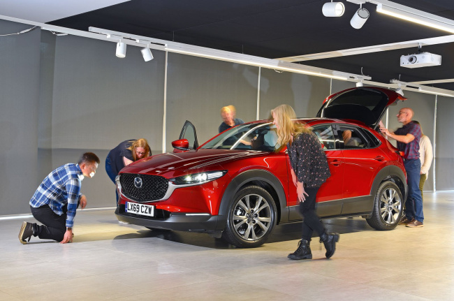 industry news, buying a new car, a new way to buy cars: agency sales investigated