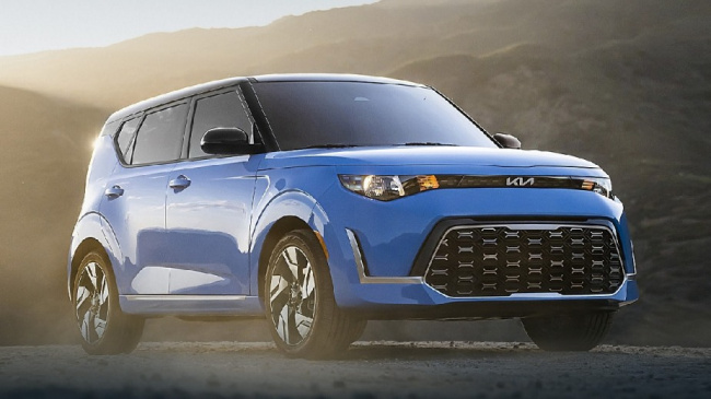 small midsize and large suv models, soul, cheapest new kia suv is 1 of the most affordable suvs in america