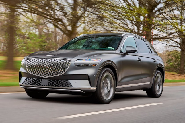 2023 genesis electrified gv70 first drive review: pure battery-powered zen