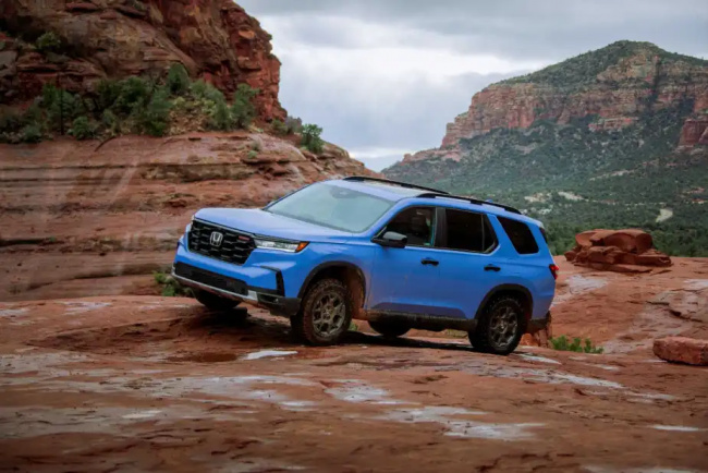 honda pilot, small midsize and large suv models, toyota 4runner, this 2023 honda might be better than the 2023 toyota 4runner 