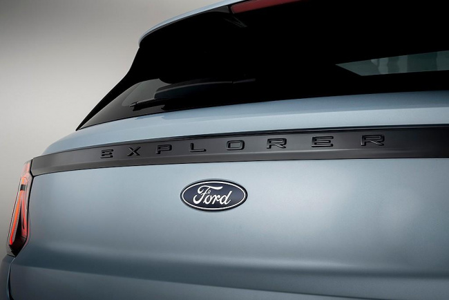 ford, explorer, car news, adventure cars, electric cars, family cars, new 2024 ford explorer ev revealed