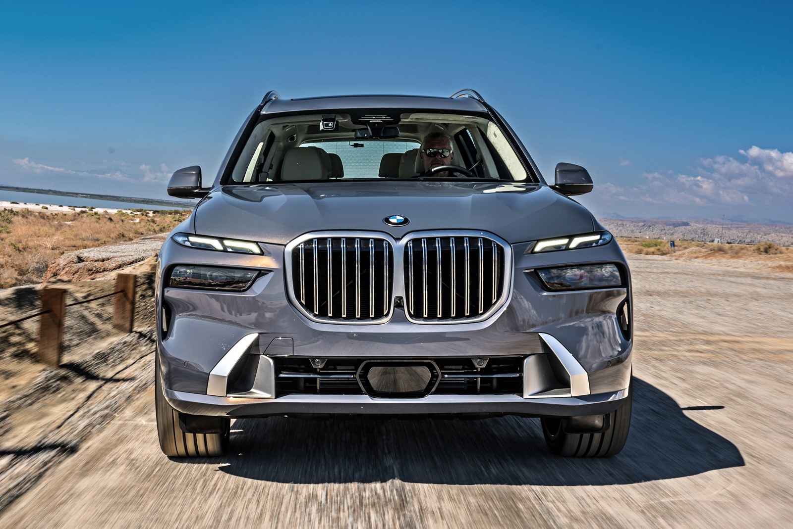 bmw x7 xdrive40i pure excellence mhev updated for 2023