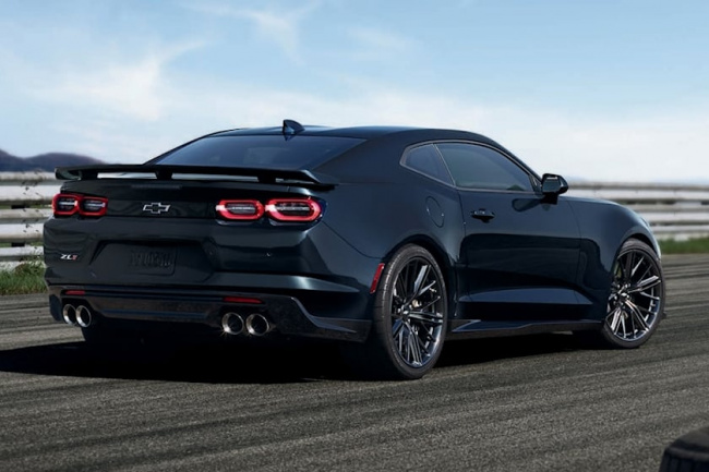 video, muscle cars, official: chevrolet camaro will be retired after 2024