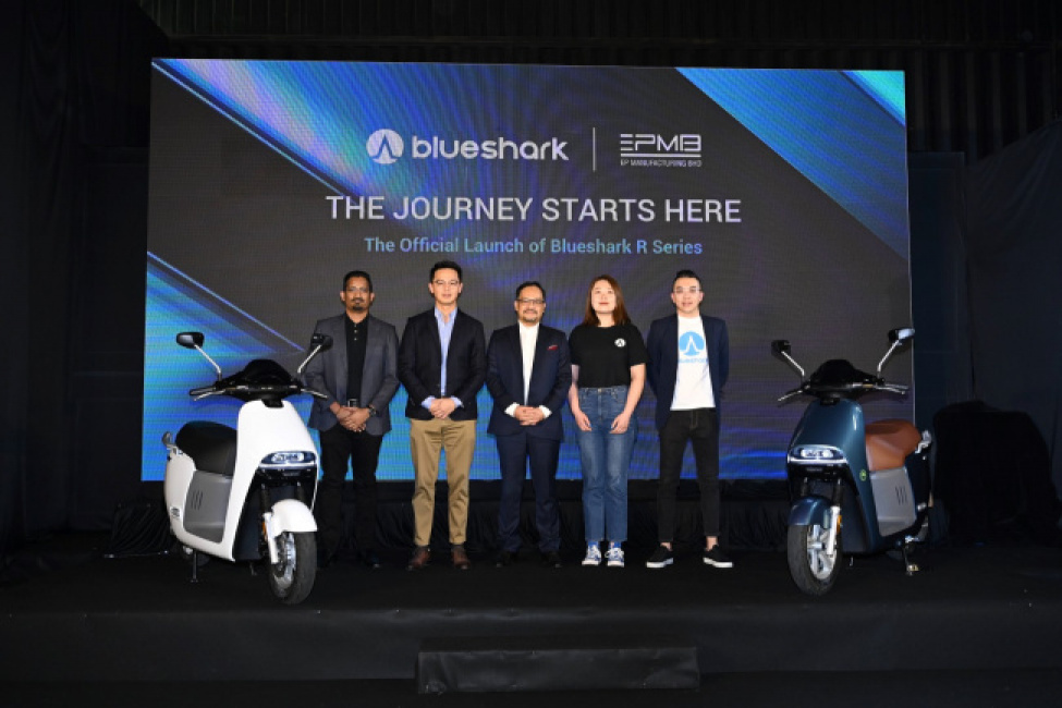2023 blueshark r1, blueshark, blueshark r1, r1, r1 lite, electric scooter, scooter, blueshark r1 smart electric scooter launched - 110km range, speakers, from rm7,190