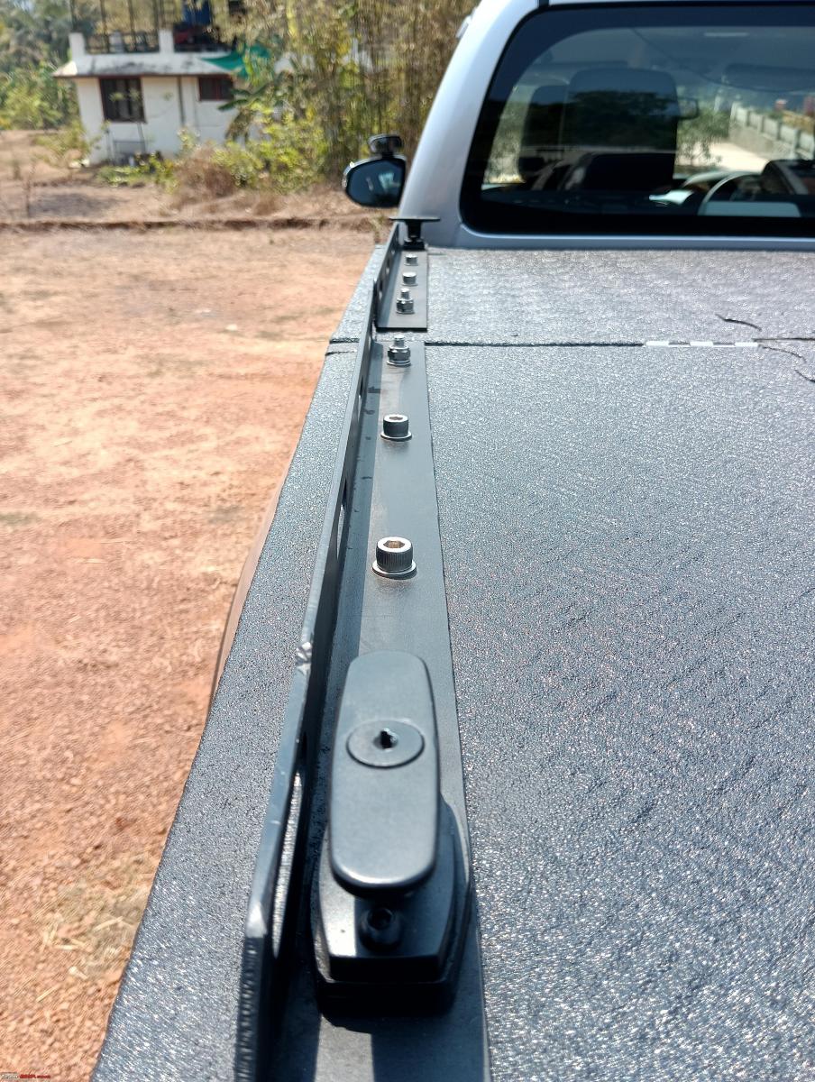 Toyota Hilux 4x4: Got a custom-fabricated heavy duty Tonneau Cover, Indian, Toyota, Member Content, Toyota Hilux