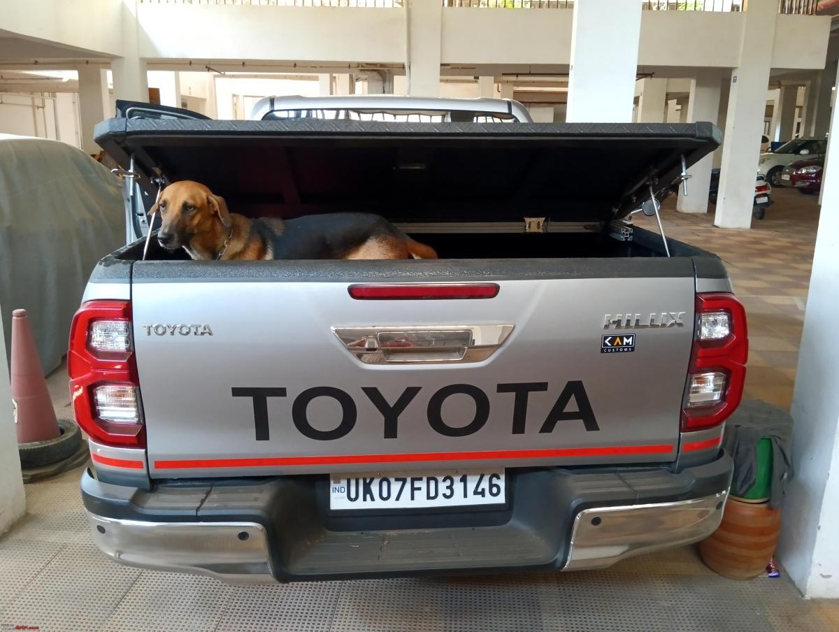 Toyota Hilux 4x4: Got a custom-fabricated heavy duty Tonneau Cover, Indian, Toyota, Member Content, Toyota Hilux