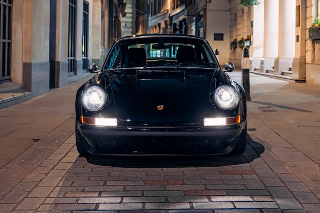 sports cars, reveal, 400-hp carbon fiber-bodied porsche 911 restomod is subtle perfection