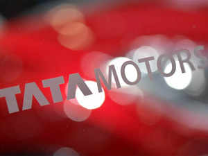 tata passenger vehicles, tata group, tata passenger electric mobility, maruti, tata motors steps up ev play, plans exclusive outlets