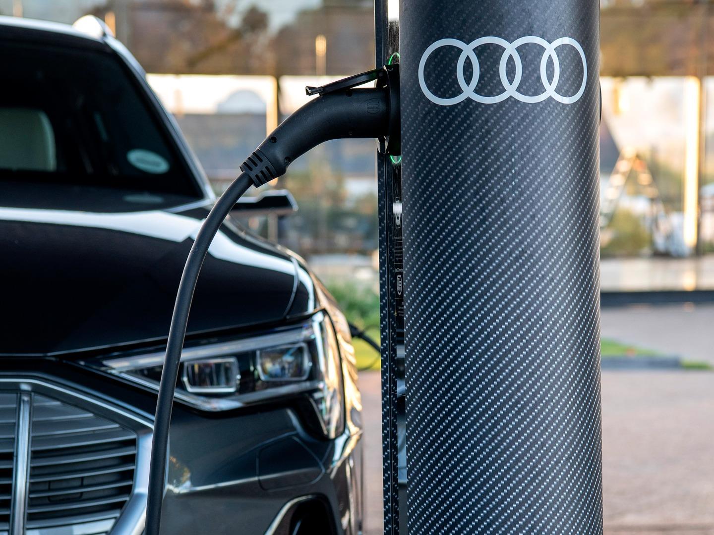 where are electric car charging stations near me?