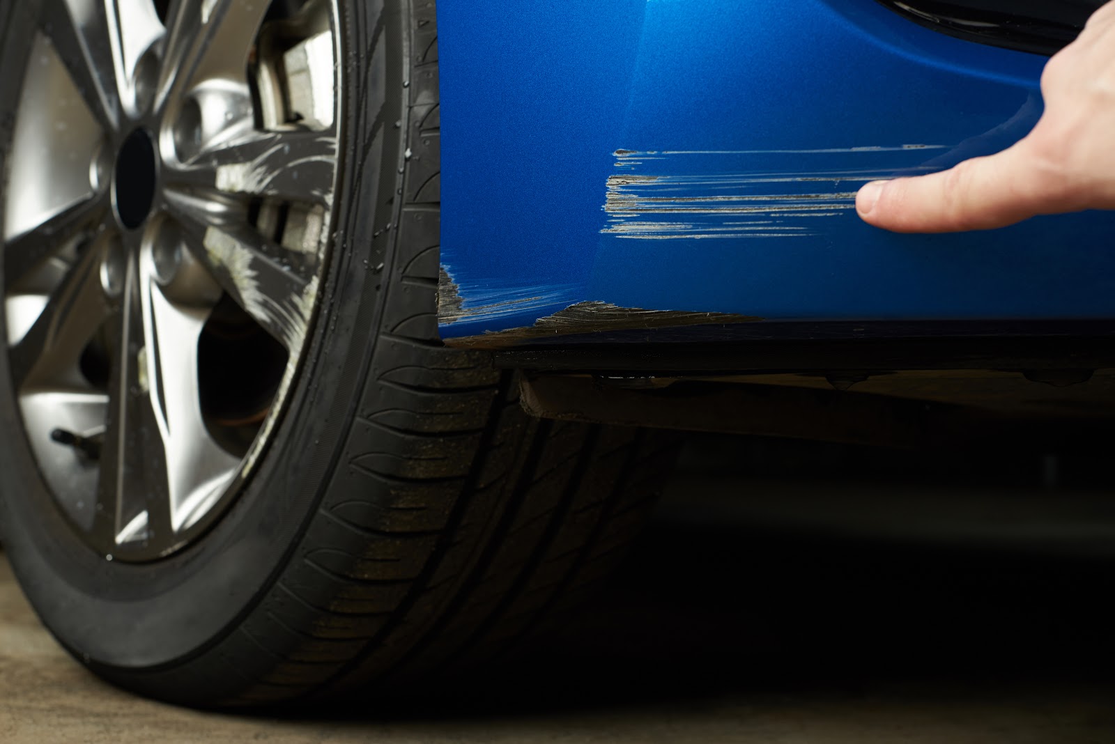 how to fix scratches on car, car maintenance tips, types of car scratches : how to fix scratches on car?