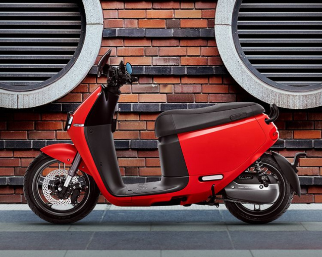 , gogoro 2, gogoro 2 plus electric scooters receive type approval for india