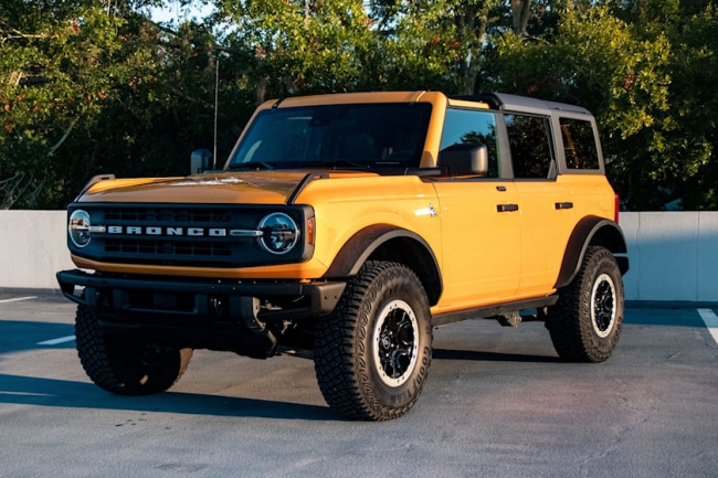 off-road, ford ranger forces pause on manual transmission bronco production
