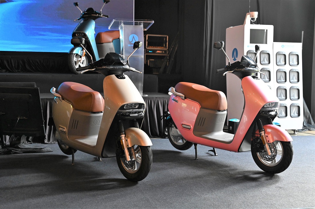 scooter, blueshark, blueshark ecosystem sdn bhd, electric scooter, ep manufacturing bhd, malaysia, blueshark r series electric scooter launched in malaysia with battery swap plans