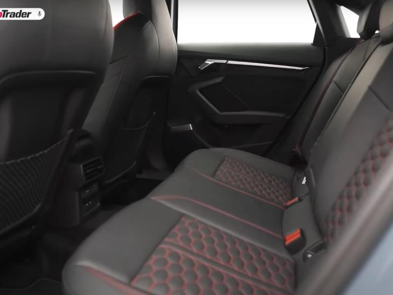 how many seats are there in the audi rs3 sedan?