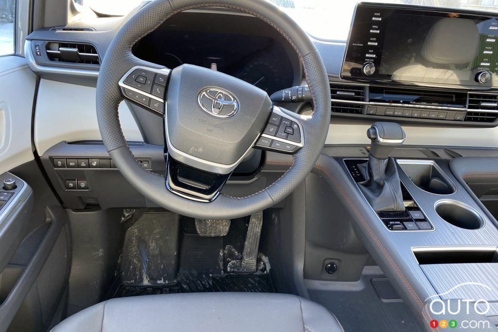 2023 toyota sienna hybrid awd review: revenge of the minivan