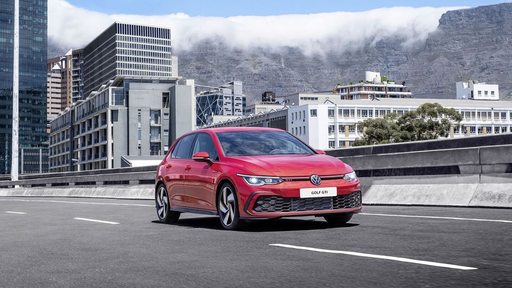 auto news, volkswagen malaysia, volkswagen golf gti, volkswagen golf r-line, launch, gti, r-line, 2023 ckd vw golf gti refresh: das the way the car was supposed to come in the first place