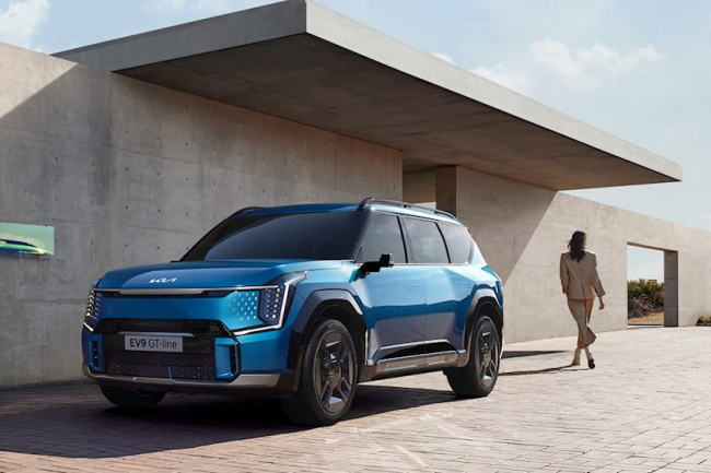 reveal, off-road, luxury, kia ev9 power outputs and range officially revealed
