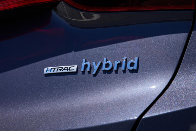 hyundai, tucson, car news, electric cars, family cars, hybrid cars, hyundai reveals hybrid model rush
