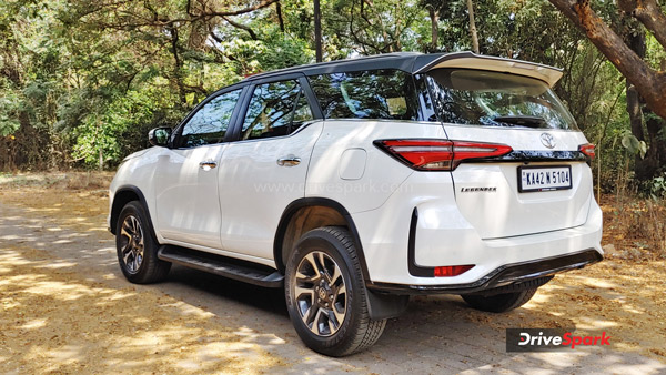 toyota fortuner, toyota legender, toyota fortuner, toyota legender, toyota fortuner & legender loses this feature – no price change