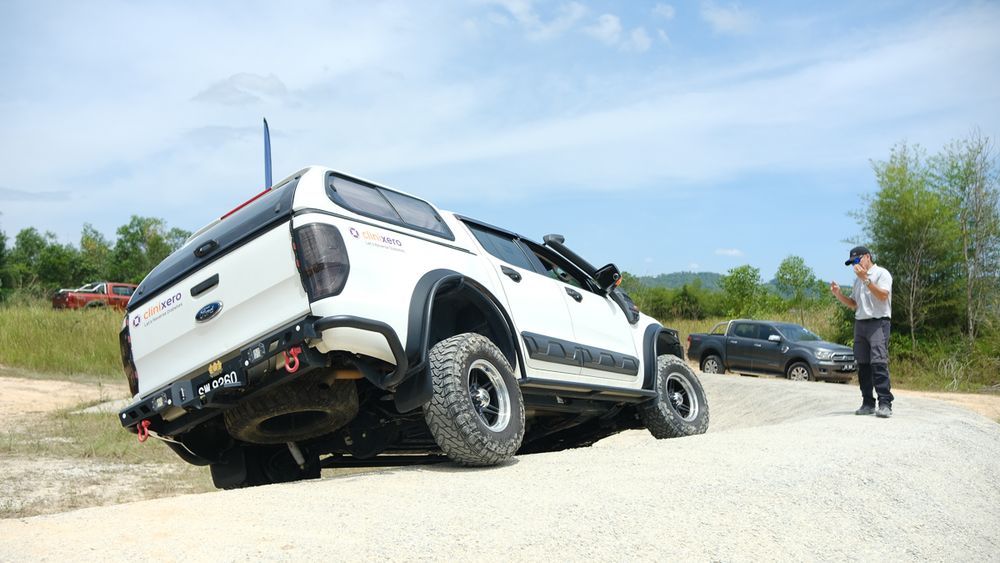 reviews, ford, sdac-ford, sime darby auto connexion, ford malaysia, ford ranger getaways, ford ranger off-road course, m4trec 4wd course, pickup truck off-road course malaysia, sdac-ford organises beginner's off-road experience for ford ranger owners