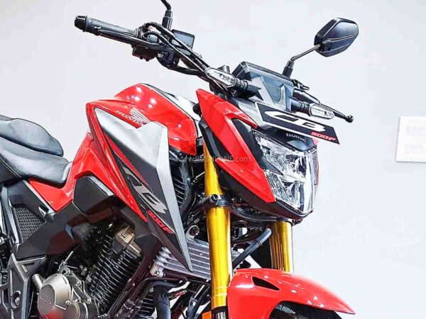honda cb300f rs 77k discount – rs 1.98 l on road (limited offer)
