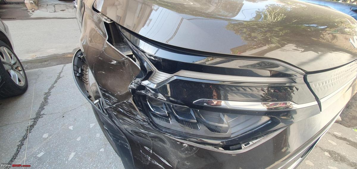 My Kia Carens suffers severe damage despite low speed accident impact, Indian, Member Content, Kia India, Kia Carens, Accident
